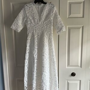 Elegant White Lace Dress